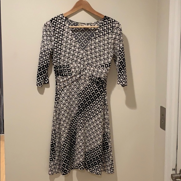 Geo print Dress - Picture 1 of 3